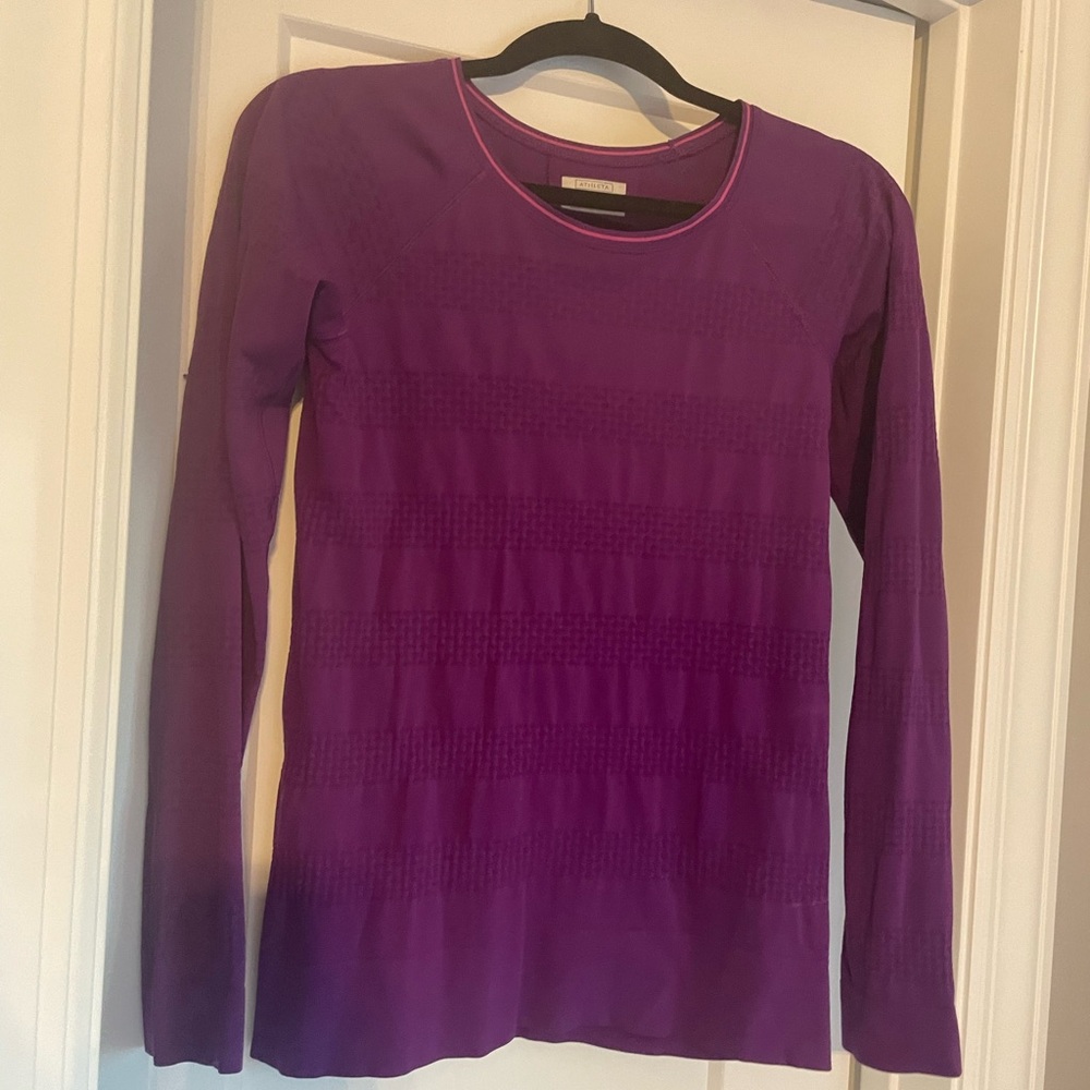 athleta longsleeve top